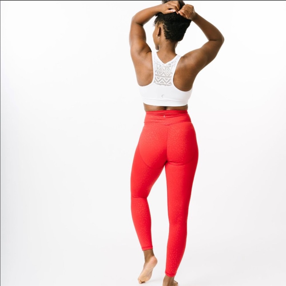 NWT Zyia Red leopard light n tight leggings